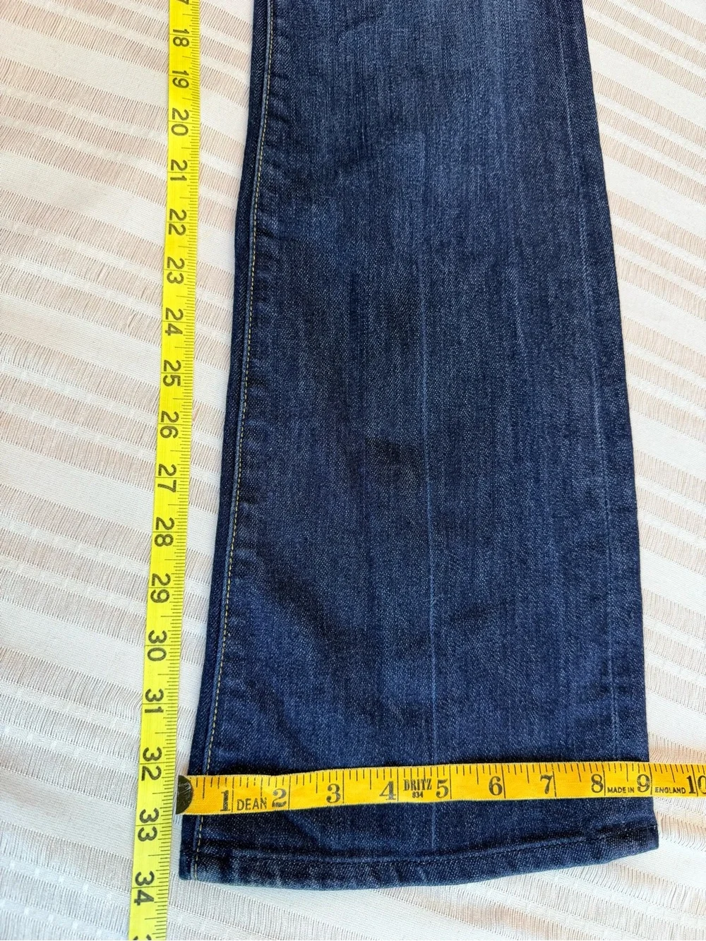 7 For All Mankind Bootcut Jeans Dark Wash W27